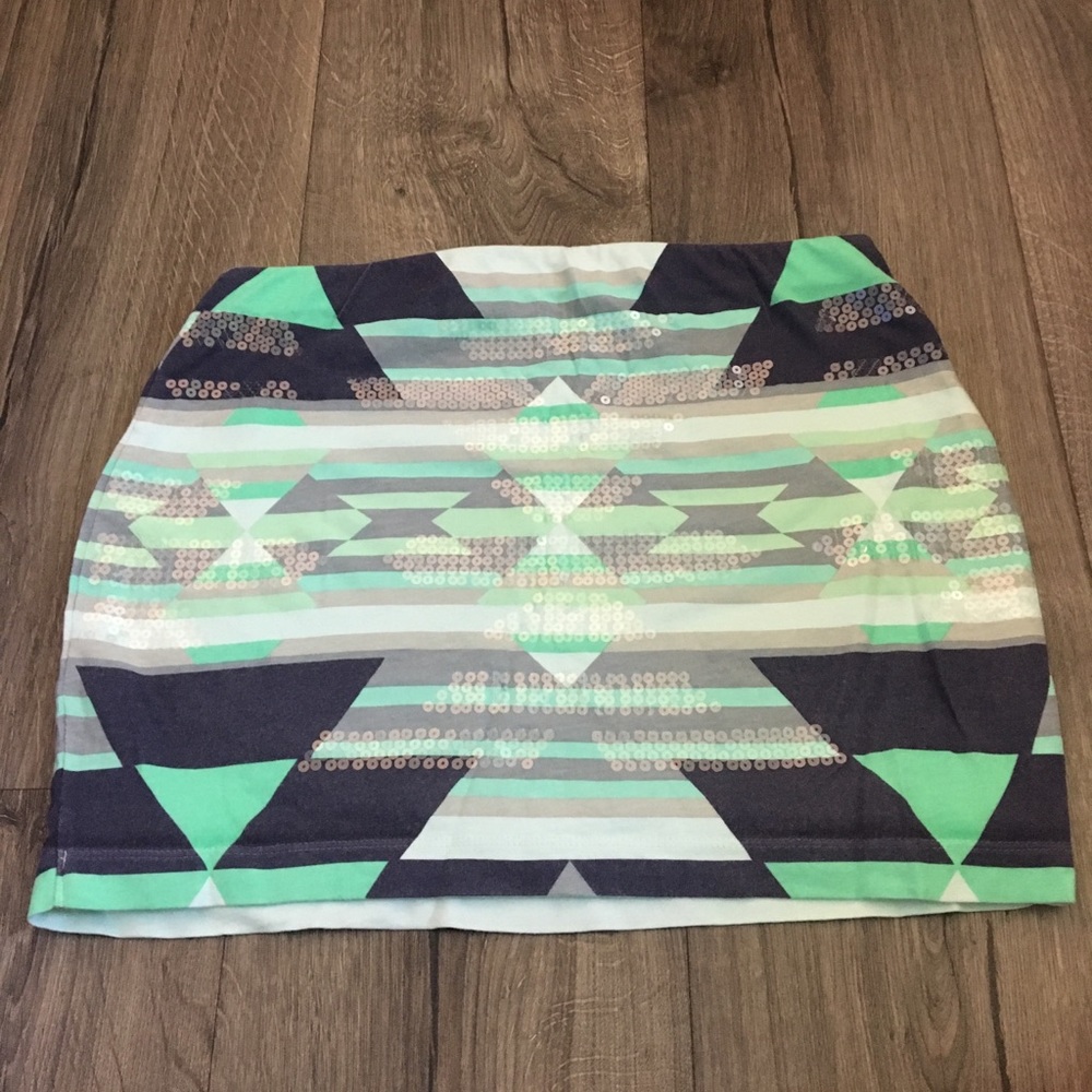 Express Aztec mini skirt w sequins